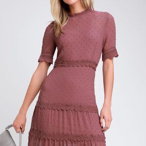 NWOT Lulu's Dreaming of You Mauve Purple Swiss Dot Midi Dress
